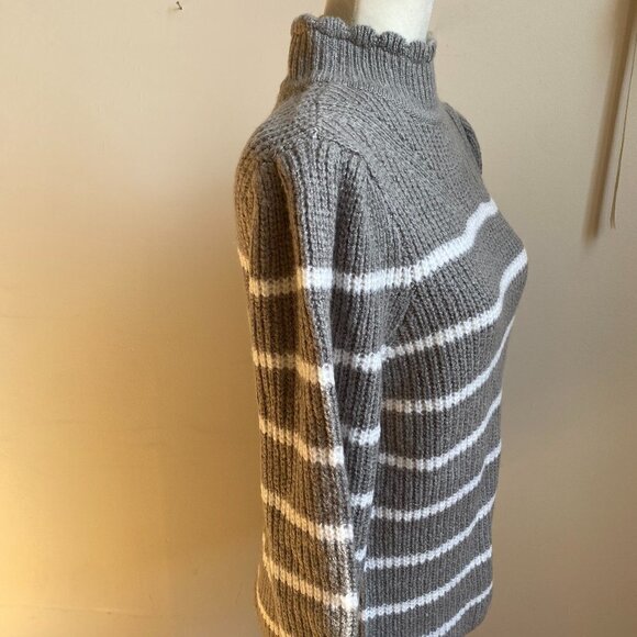 Femme by Design BNWOT scalloped mock neck striped sweater Small - Picture 4 of 8